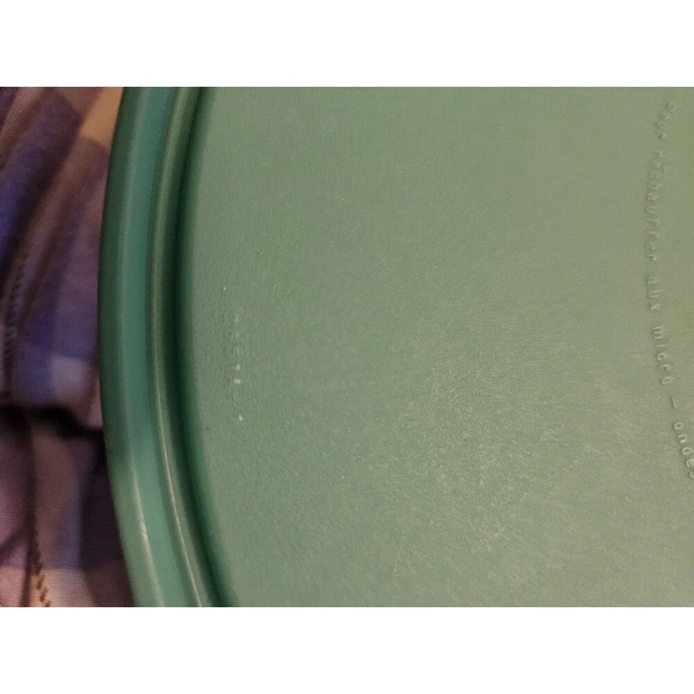 Vintage Tupperware CrystalWave Vented Replacement Lid #2651A Aqua & Yellow 10